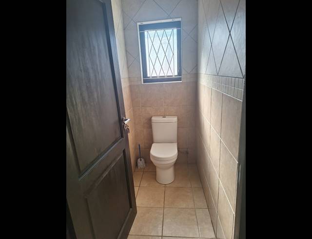 3 BEDROOM HOUSE FOR SALE IN MANABA BEACH